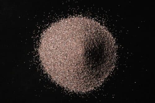 Blastline USA #100 Garnet Sand Blasting & Waterjet Abrasive Media - 40 Lbs, Fine Grade (06BGAR100)